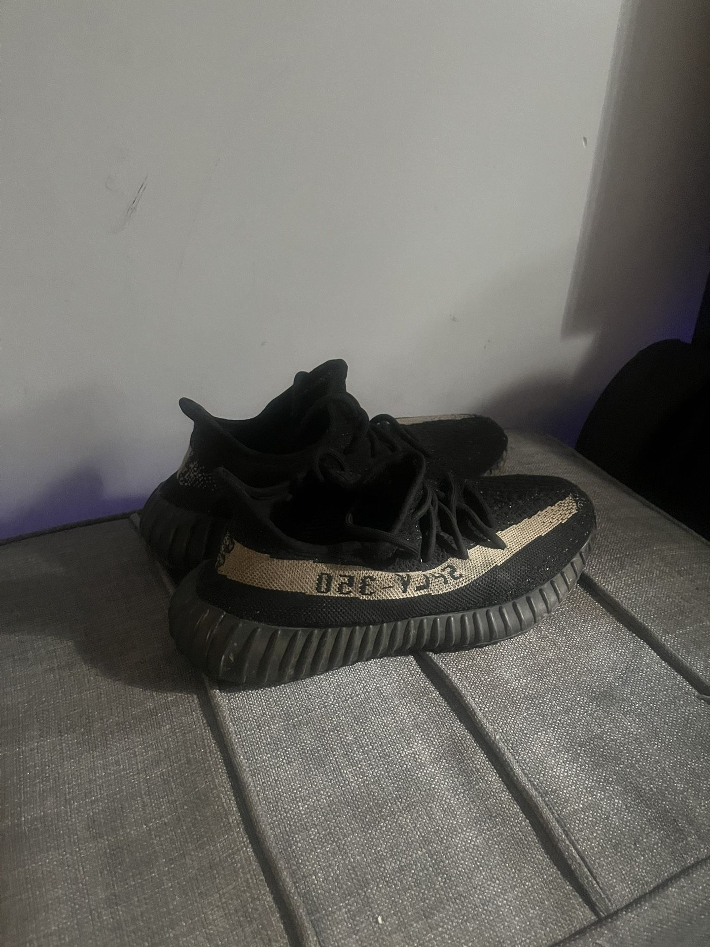 Yeezy 350 Oreo