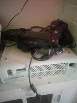 Xbox360 With Controller And Charger