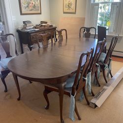 Antique Vintage Solid Wood Mahogany Dining Set