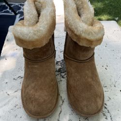 LAMO Suede Boots Womens Size 8