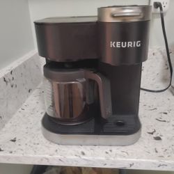 Coffee Pot Two In One Keurig And Regular 12 Cup Paid 100