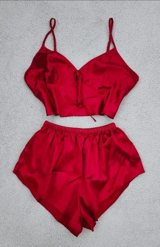 ✅️ Burgundy 2pc Sleepwear Set• Size S• Great Condition• $10firm