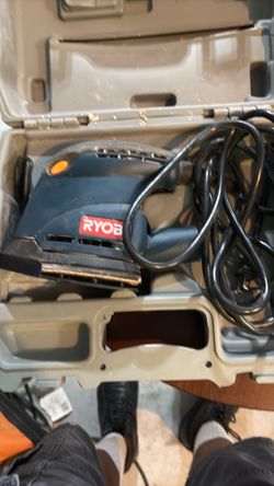 Ryobi Electric Orbital Sander with Case