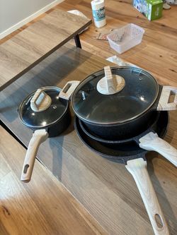CAROTE cookware set