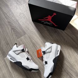 Air Jordan 4 “White Cement” 