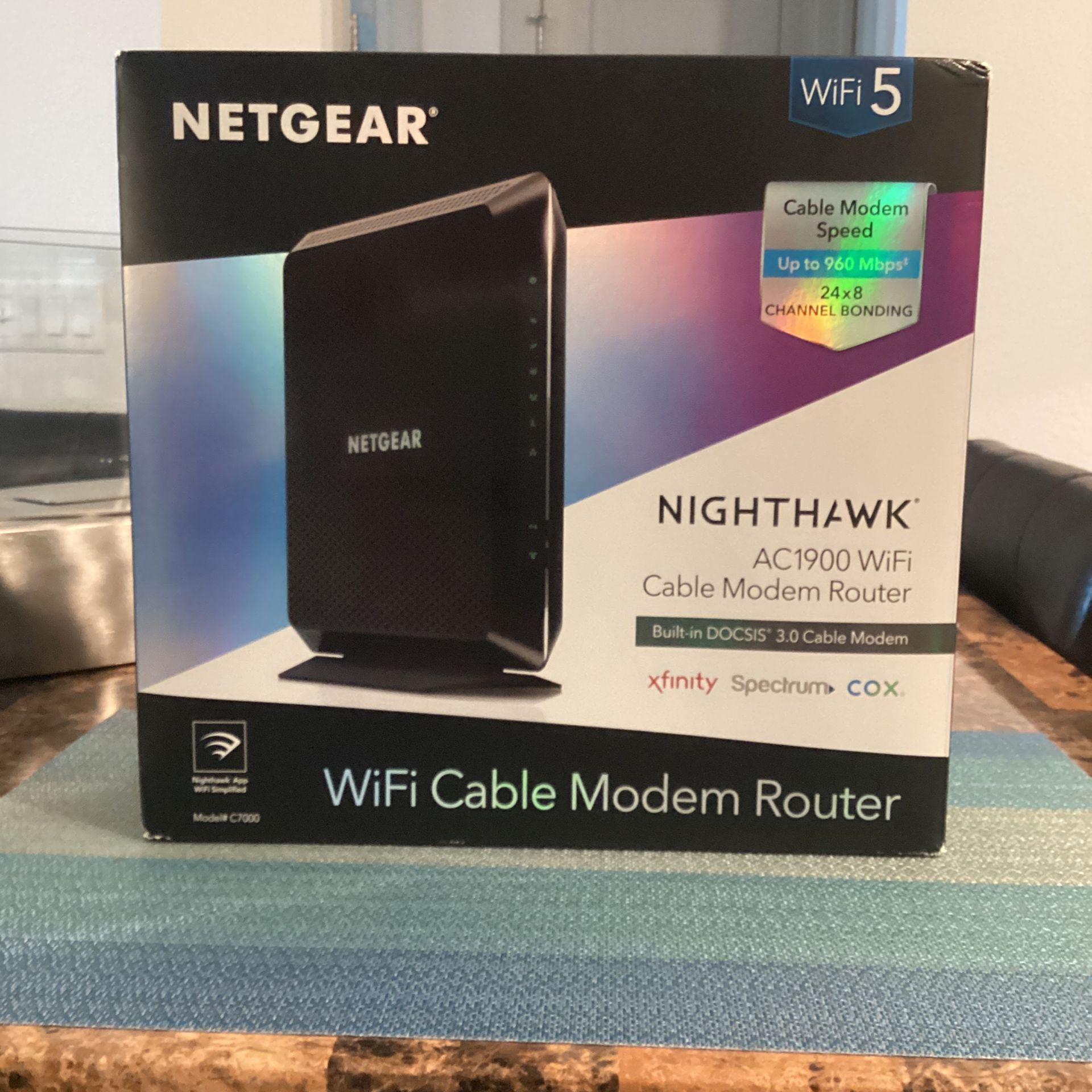 Nighthawk AC1900 WiFi and Cable Modem