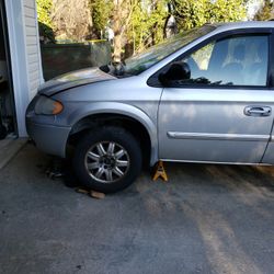 2006 Chrysler Town & Country