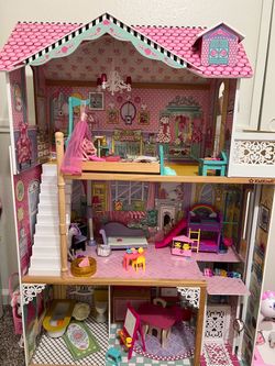 KidKraft Doll House