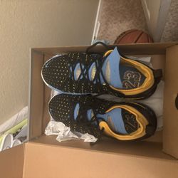 Lebron Basketball Shoes 