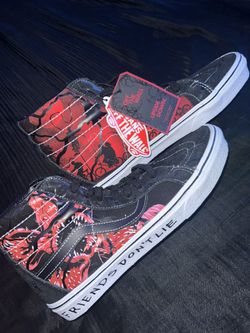 Stranger Things x Vans Sk8-Hi (10.5)