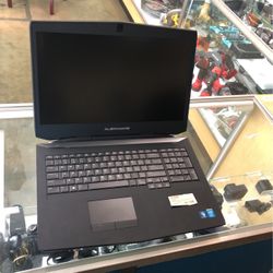 111075-1 Laptop Electronics Alienware 