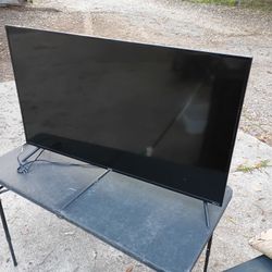 Onn 50-inch 4K Roku Smart TV