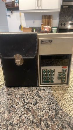 Vintage lloyds Calculator