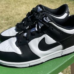 Pandas  Kids Nike Dunks 2.5Y $40