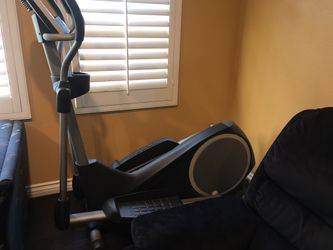 Elliptical Exerciser PRO-FORM 390 E