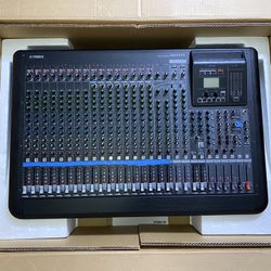 Yamaha MGP24X Mixing Console 