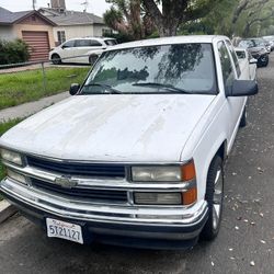 Chevy  Cheyenne 1500 