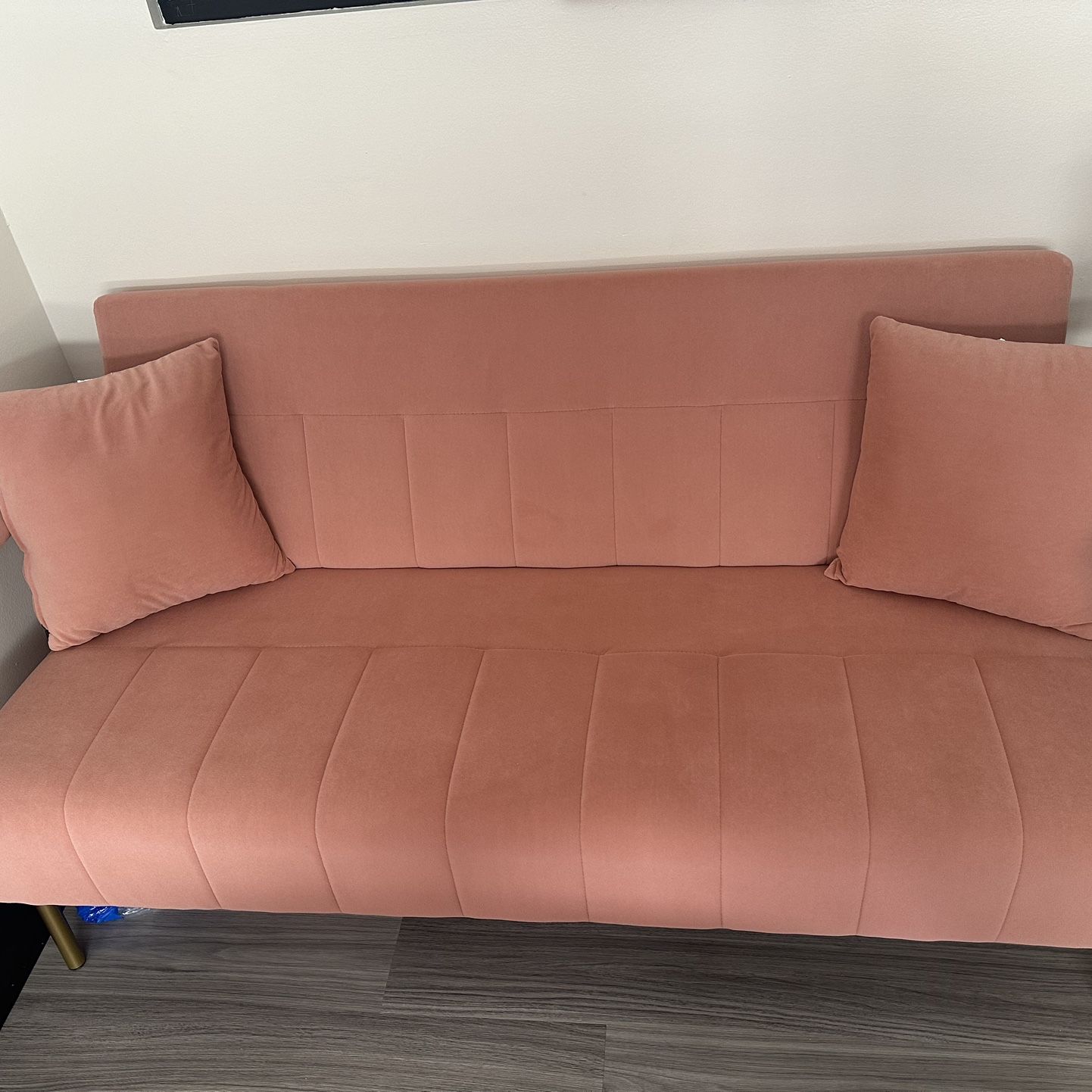 Couch For Studio Or Room Pink 
