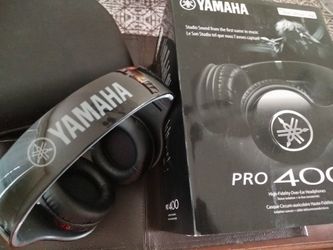 Yamaha PRO 400 Over Ear Headphones
