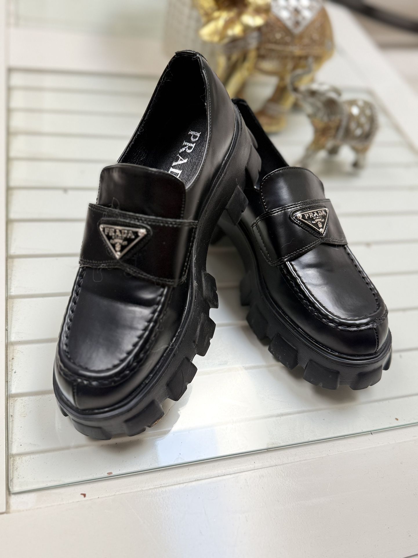 New Monolith brushed leather loafers