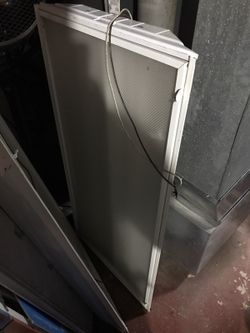 2x4 ceiling fluorescent light fixtures.