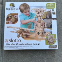 Treehaus Slotto Wooden Constuction Set New In Box