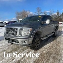 2017 Nissan Titan Crew Cab