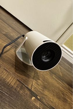 Alwtniet — Mini Projector