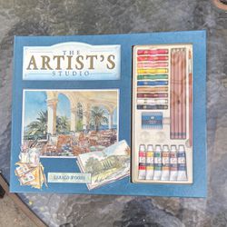 The Artist’s Studio - Starter Kit To Explore Watercolor Painting, Charcoal & More