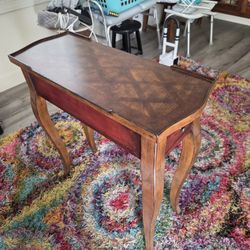 Couch side End Table with drawer $25