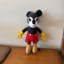 Mickey, Mini, Pluto Collectables 