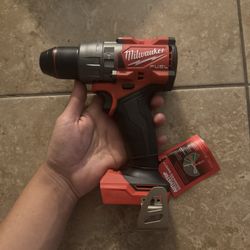 Milwaukee M18 Hammer Drill