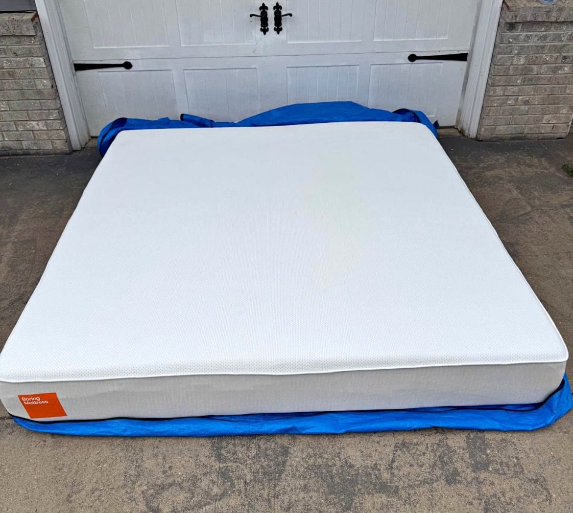 The Boring Hybrid King Mattress ❤️