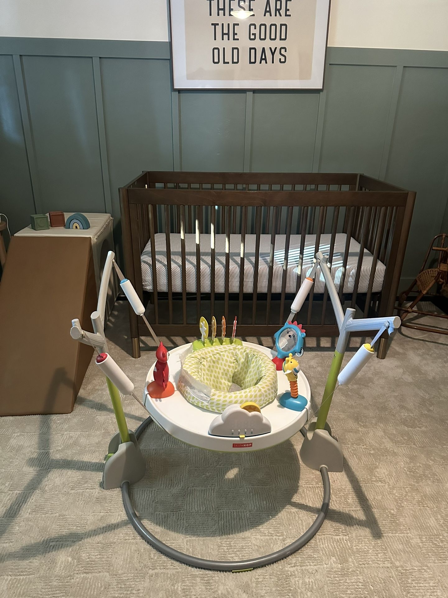 Skip Hop Explore & More Jumpscape Foldaway Jumper 