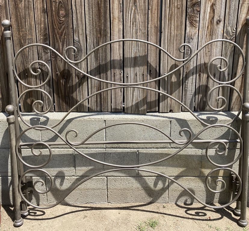 Vintage Iron Double Bed