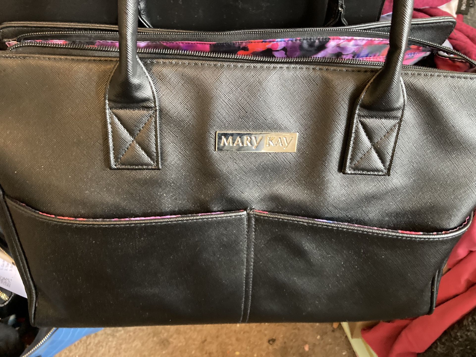 Mary Kay Leather consultants bag like new