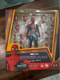 Medicom MAFEX 262 Spider-Man No Way Home New Red Blue Suit Figure