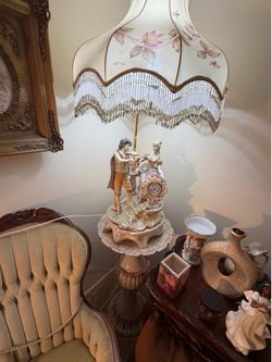 Vintage lamp clock