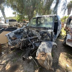 Parting out 1992 Chevy Silverado extended cab