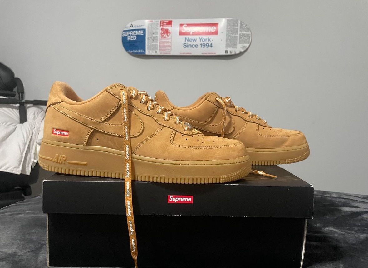 Supreme Nike Air Force 1 Low Wheat