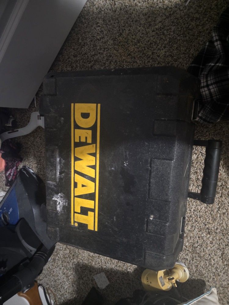 Dewalt Circular Saw