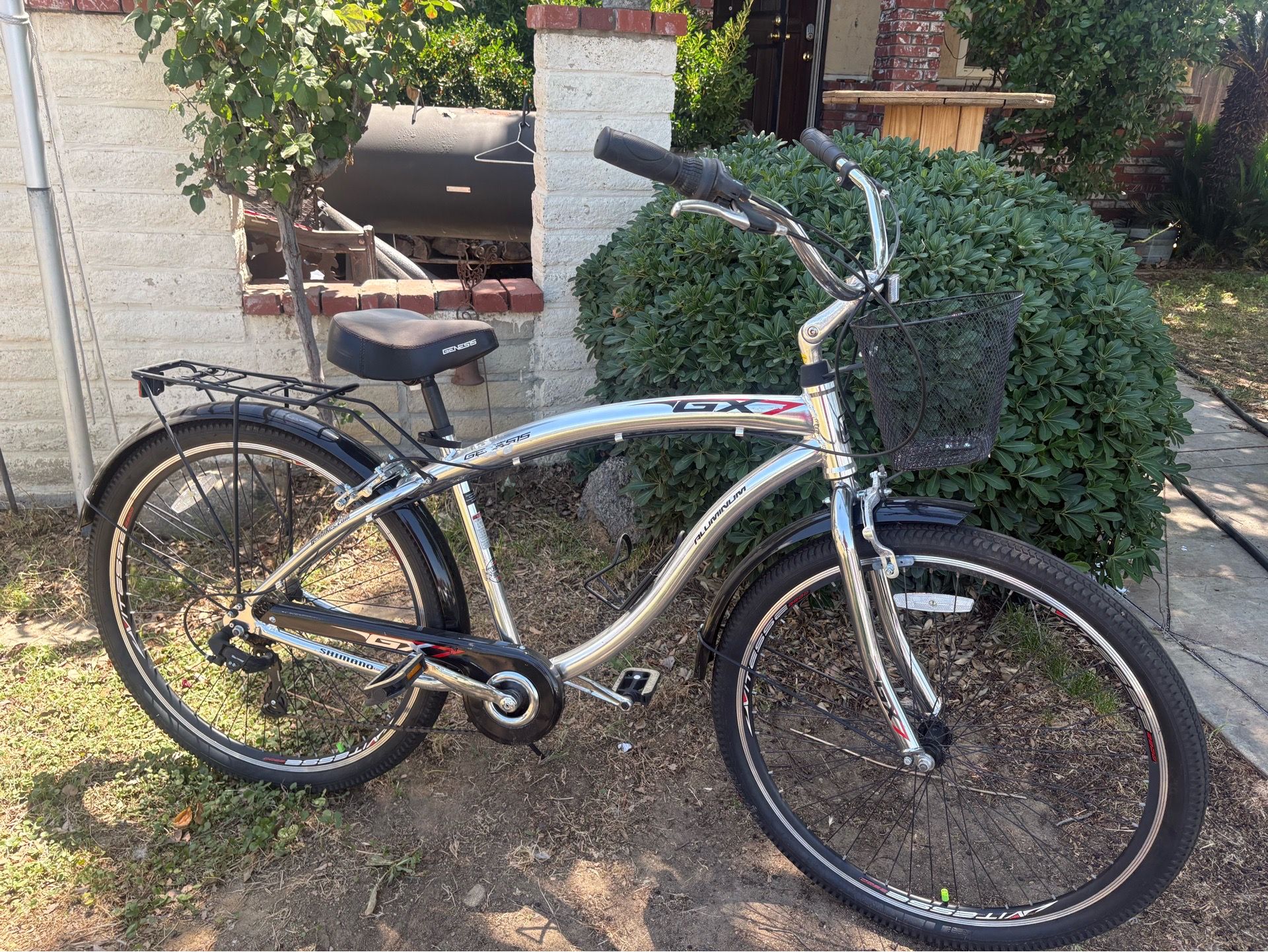 29” Genesis GX 7 beach cruiser bike in good shape