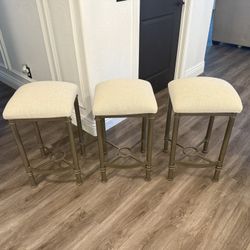 Bar Stools 