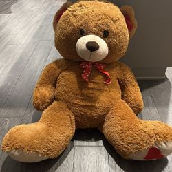 Giant Valentine’s Bear