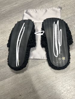 Balenciaga Slides