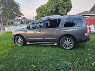 2013 Nissan Armada