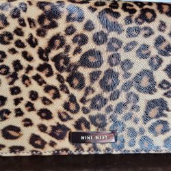 Wallet Nine West. 
