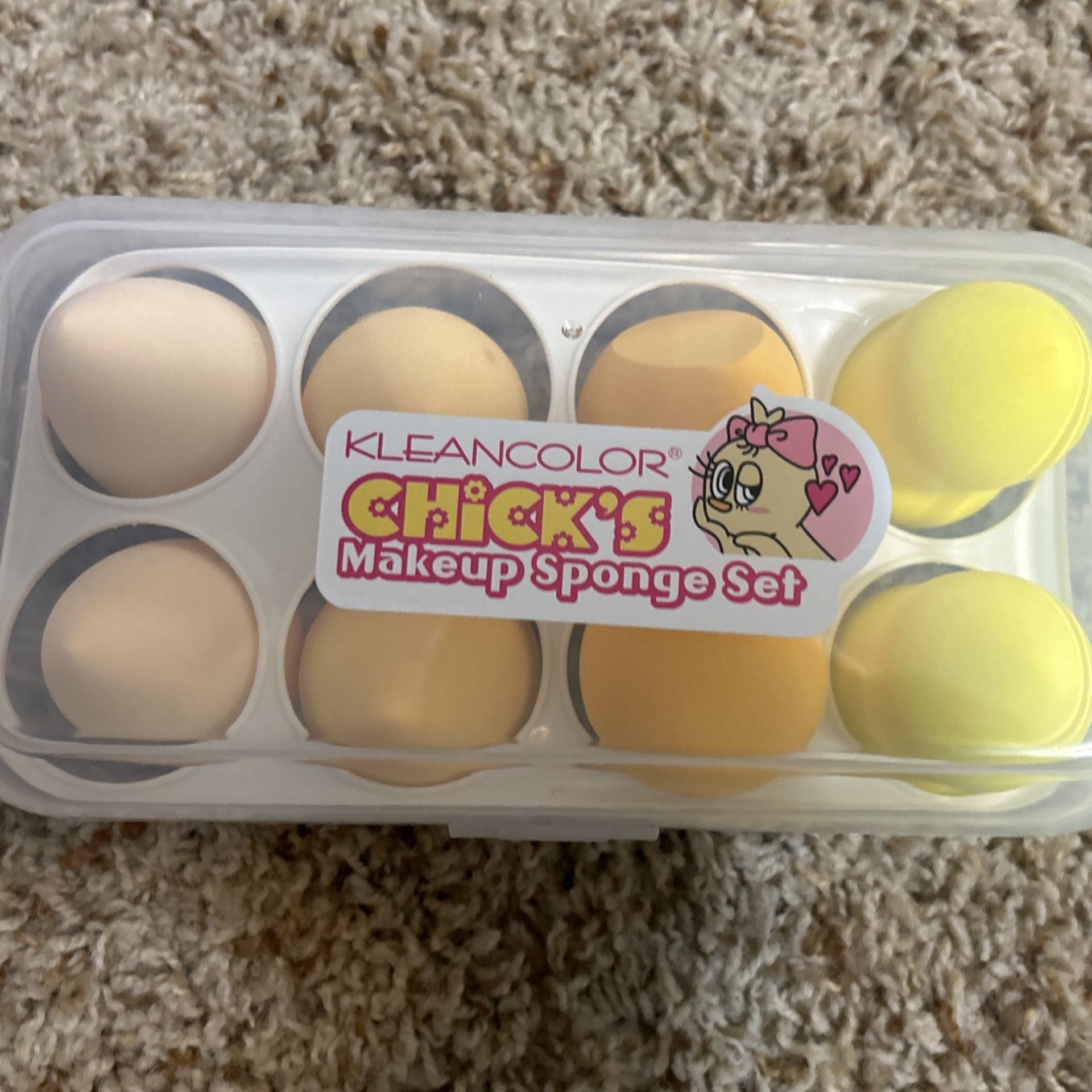 Makeup Sponges 8 Brand New