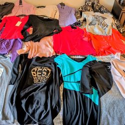 Women's Clothing Lot Size S
