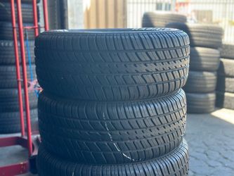 PAIR OF TIRE 245 60 15 COOPER COBRA 85% LIFE